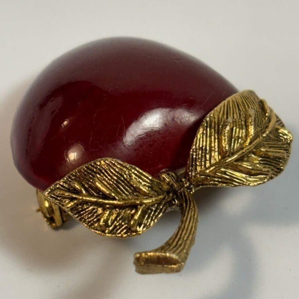 Vintage Apple Brooch Red Gold Tone Fruit Pin Teacher Gift Cottagecore Retro